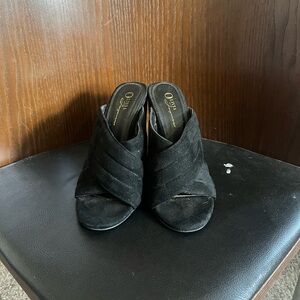 Olivia Ferguson block heels. Great condition. Size 8.